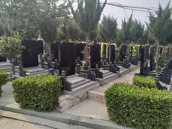 济南龙泉公墓搬迁以后，到哪里买合法墓地